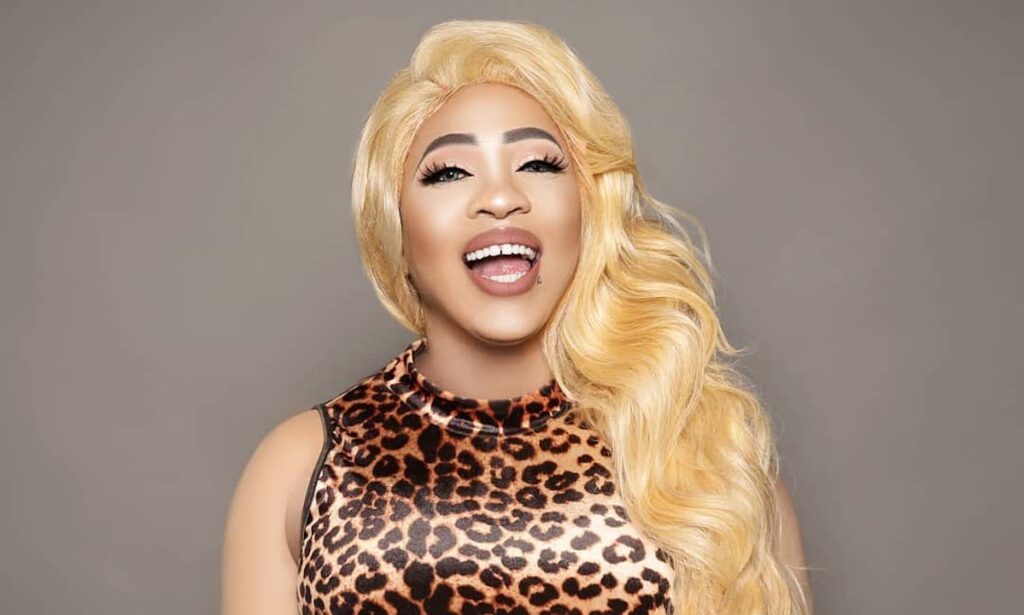 La chanteuse Spice dénonce le « colorisme »