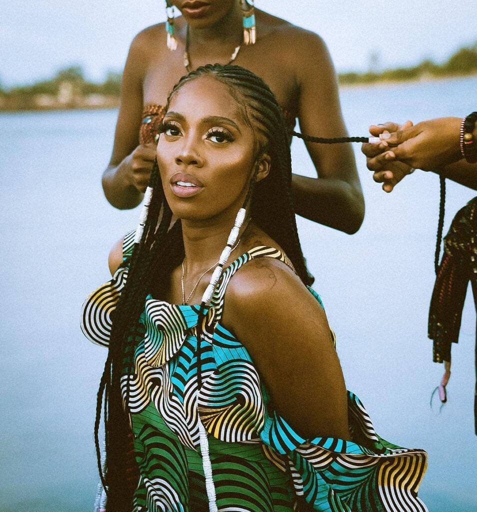 WizKid et Tiwa Savage complices dans « Fever »