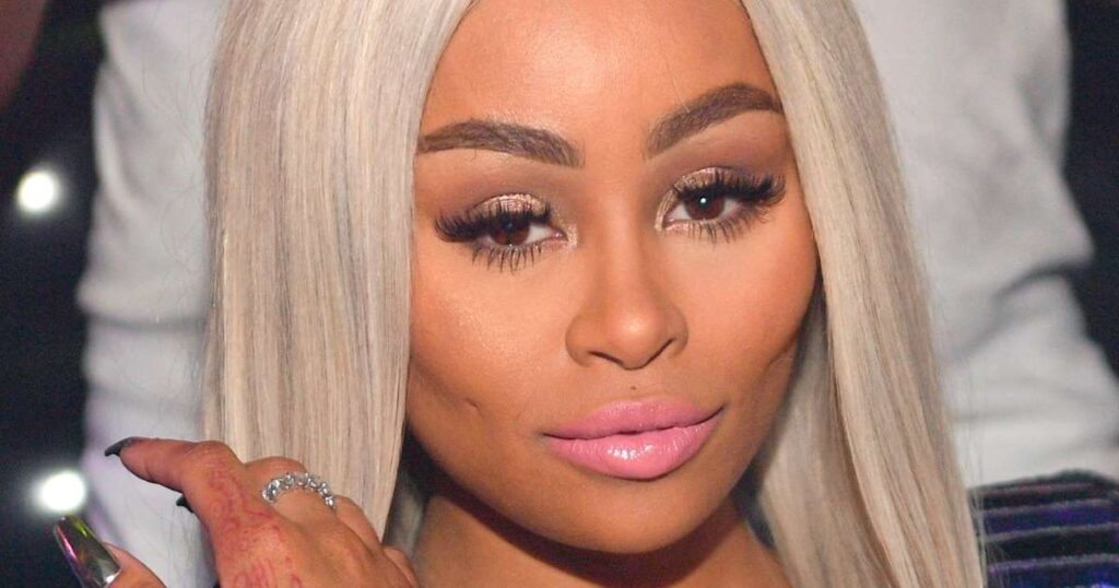 Blac Chyna fait la promotion d’une crème éclaircissante