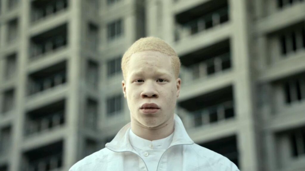 Hassan Koné lors du tournage d'un clip